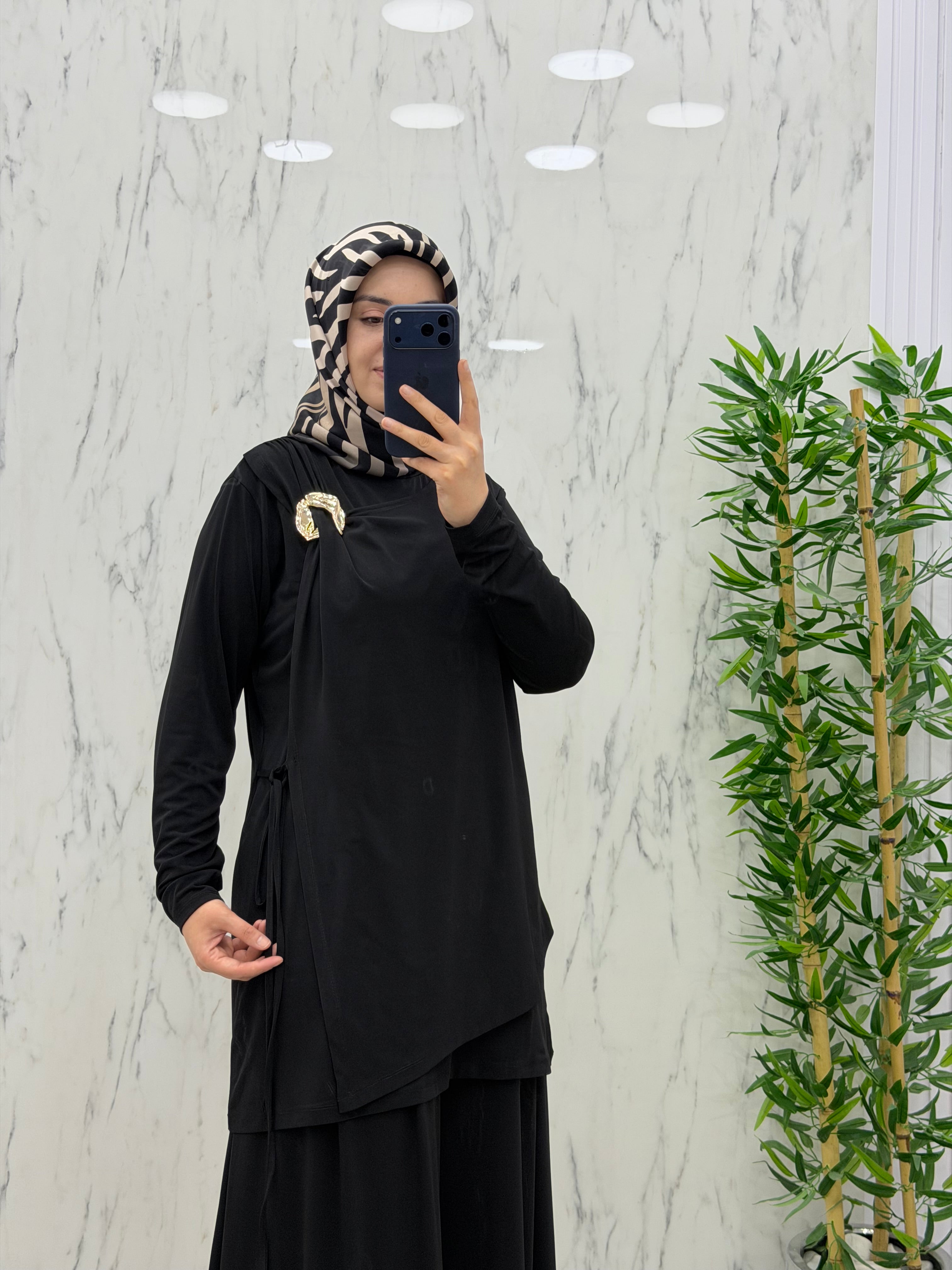 AYŞE AKAY SANDY TAKIM(4102)