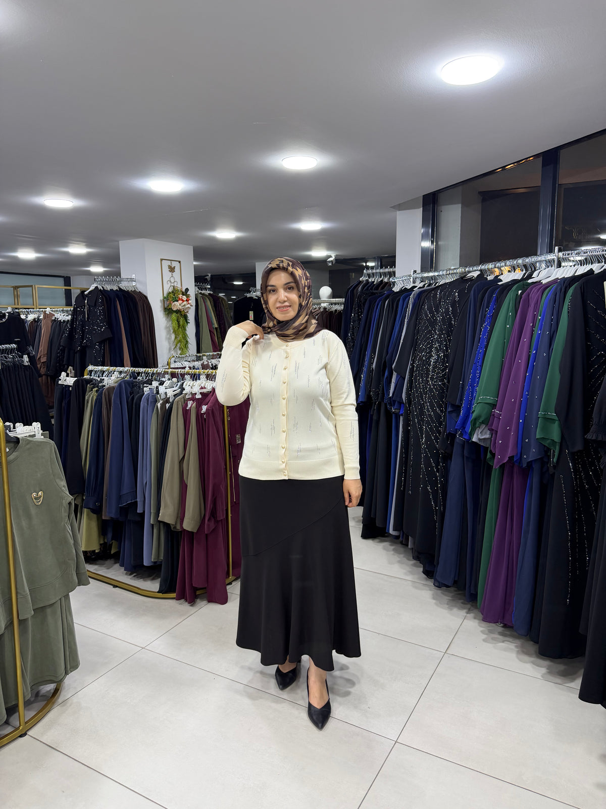 GAYE TAŞLI TRİKO HIRKA (1322)