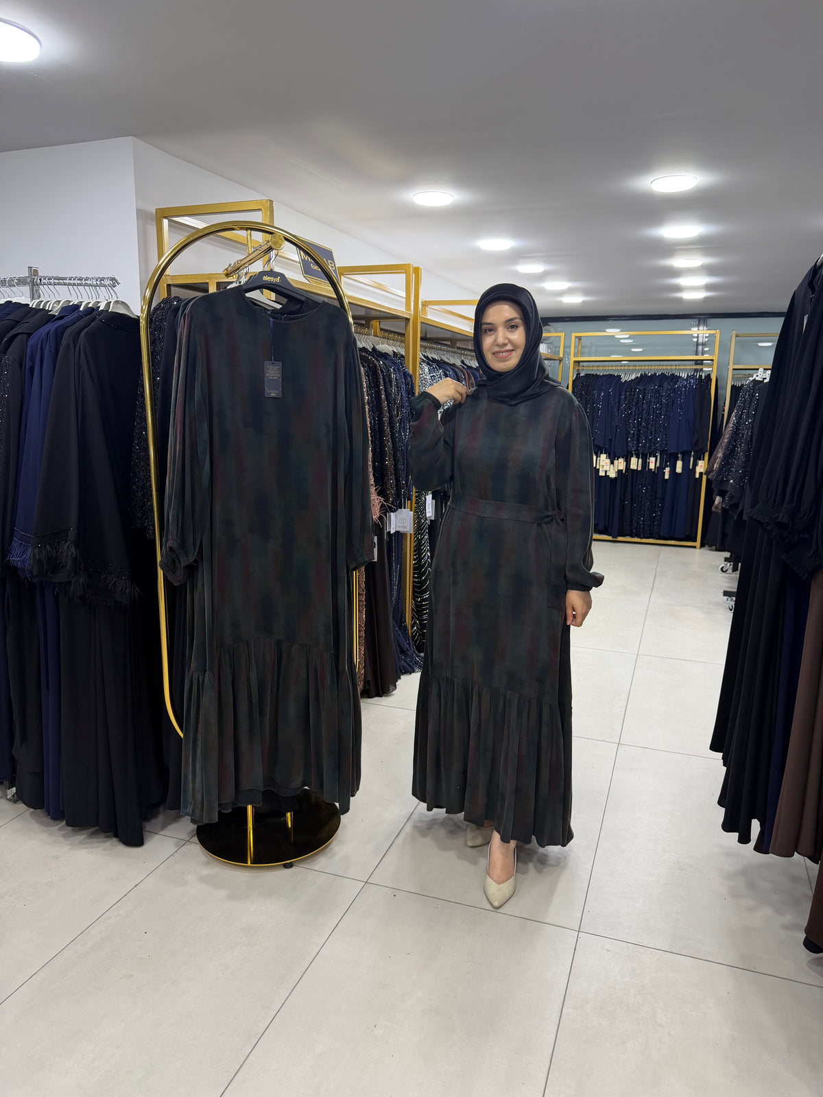 alesya ipek kupra kendinden desenli elbise