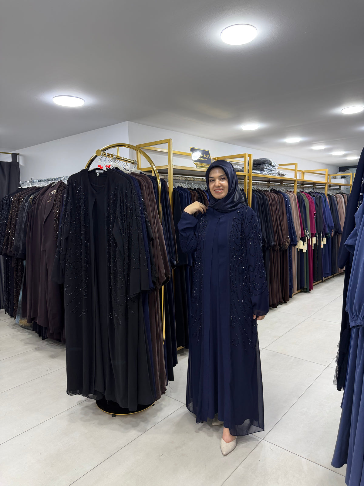 NİHAL TAŞLI ABAYA
