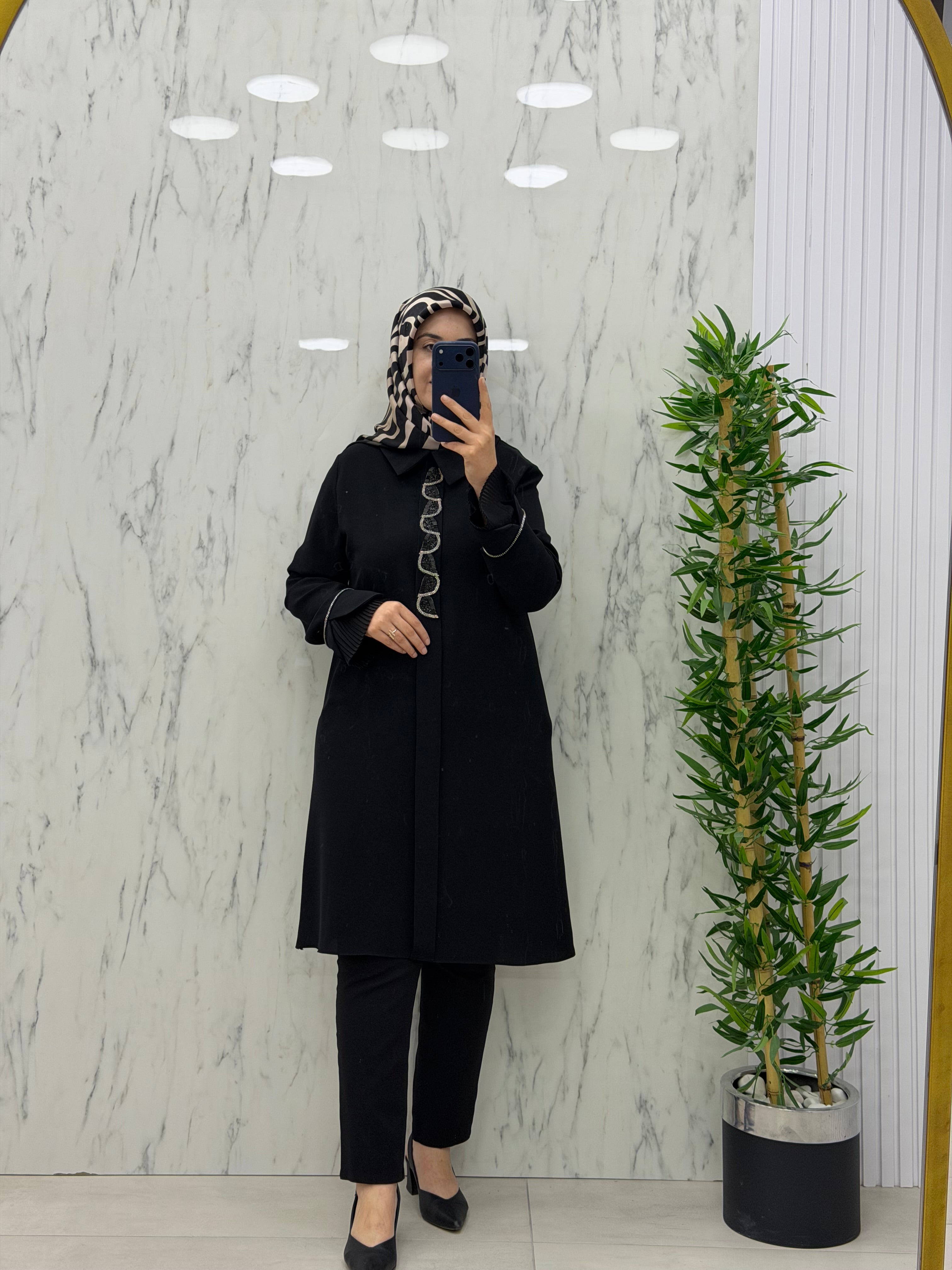 MODA İLDEM KOL VE YAKA DETAYLI TUNİK(2111)