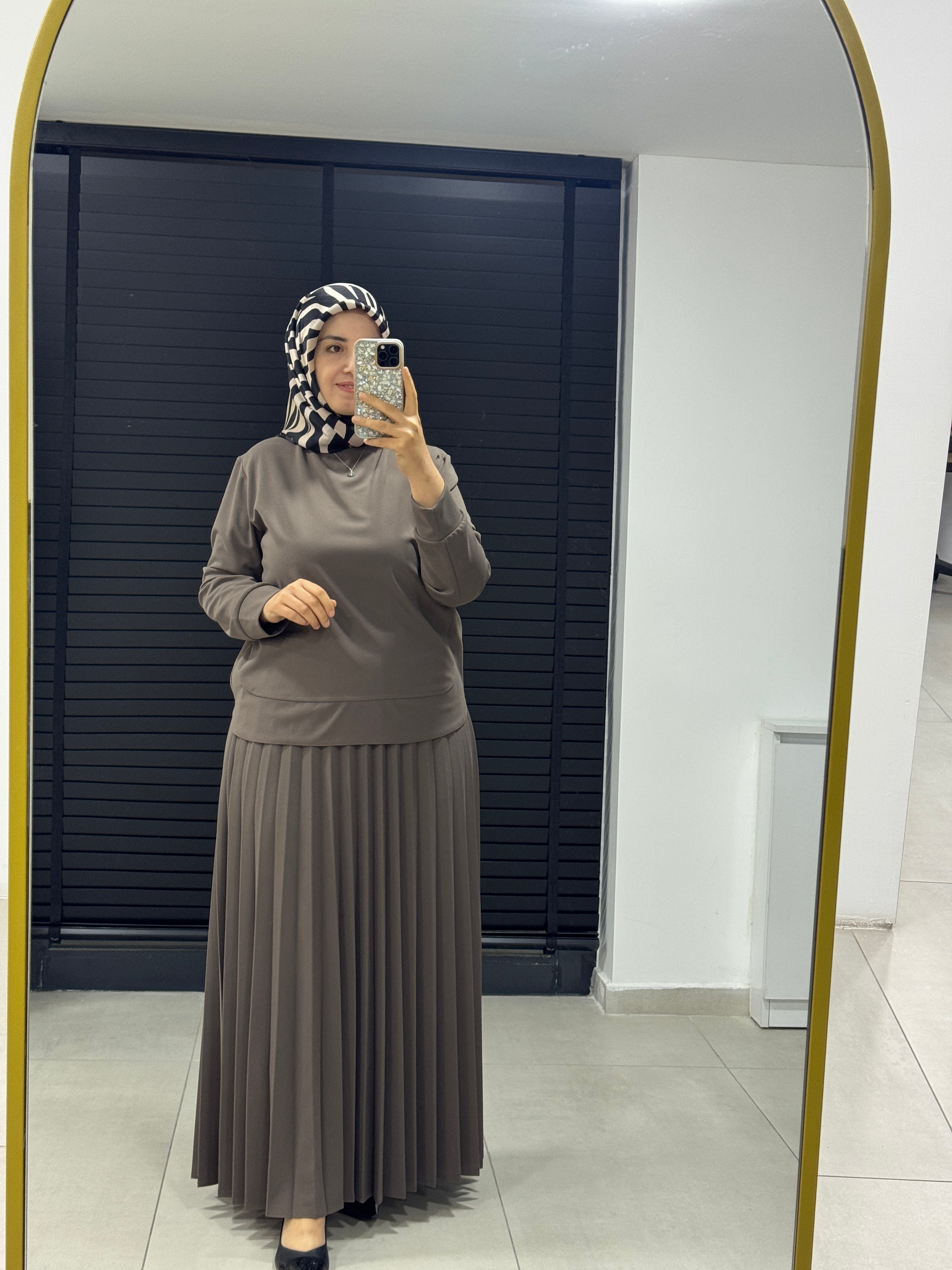 KÜBRA PİLELİ ETEK