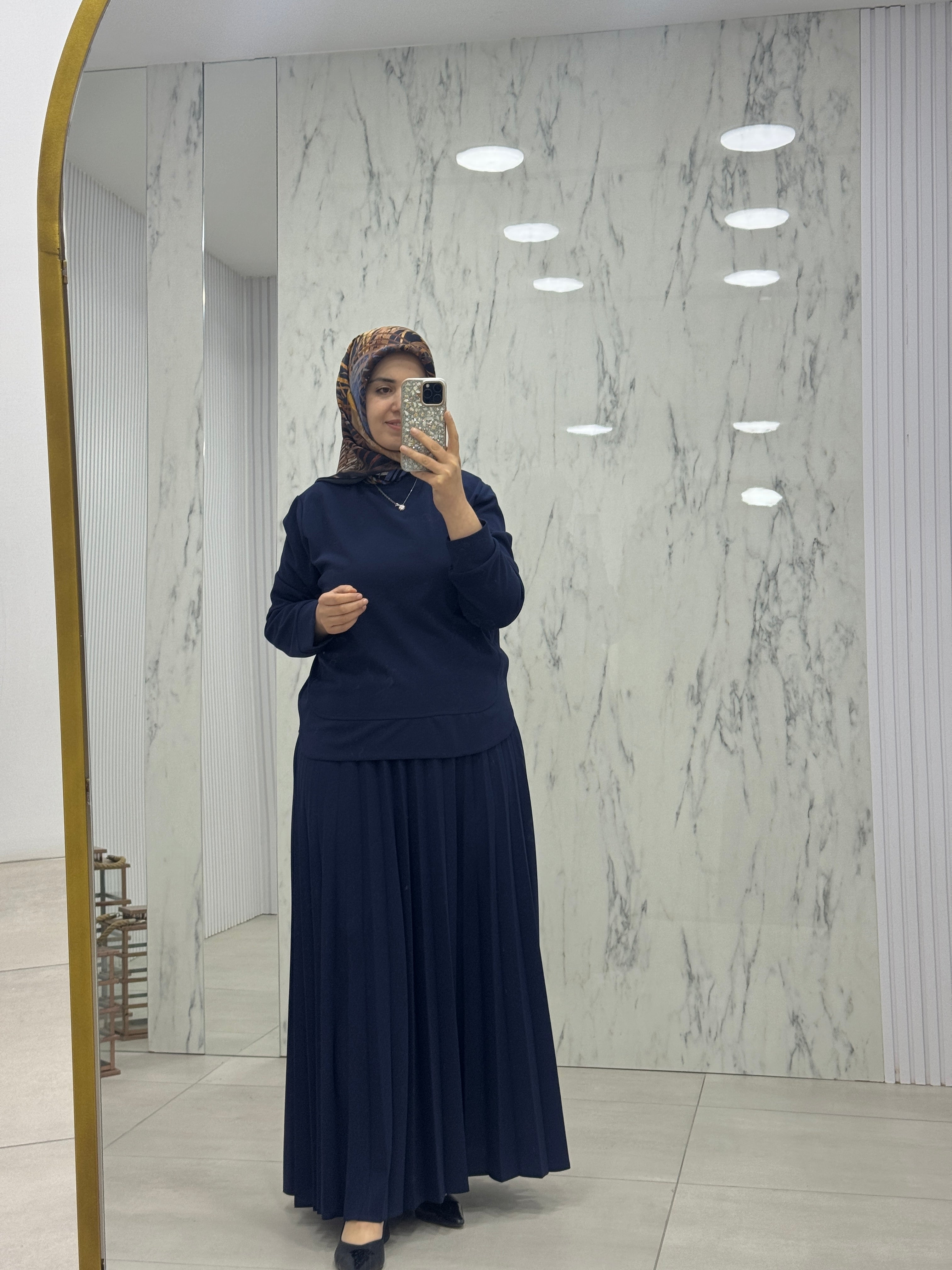 KÜBRA PİLELİ ETEK