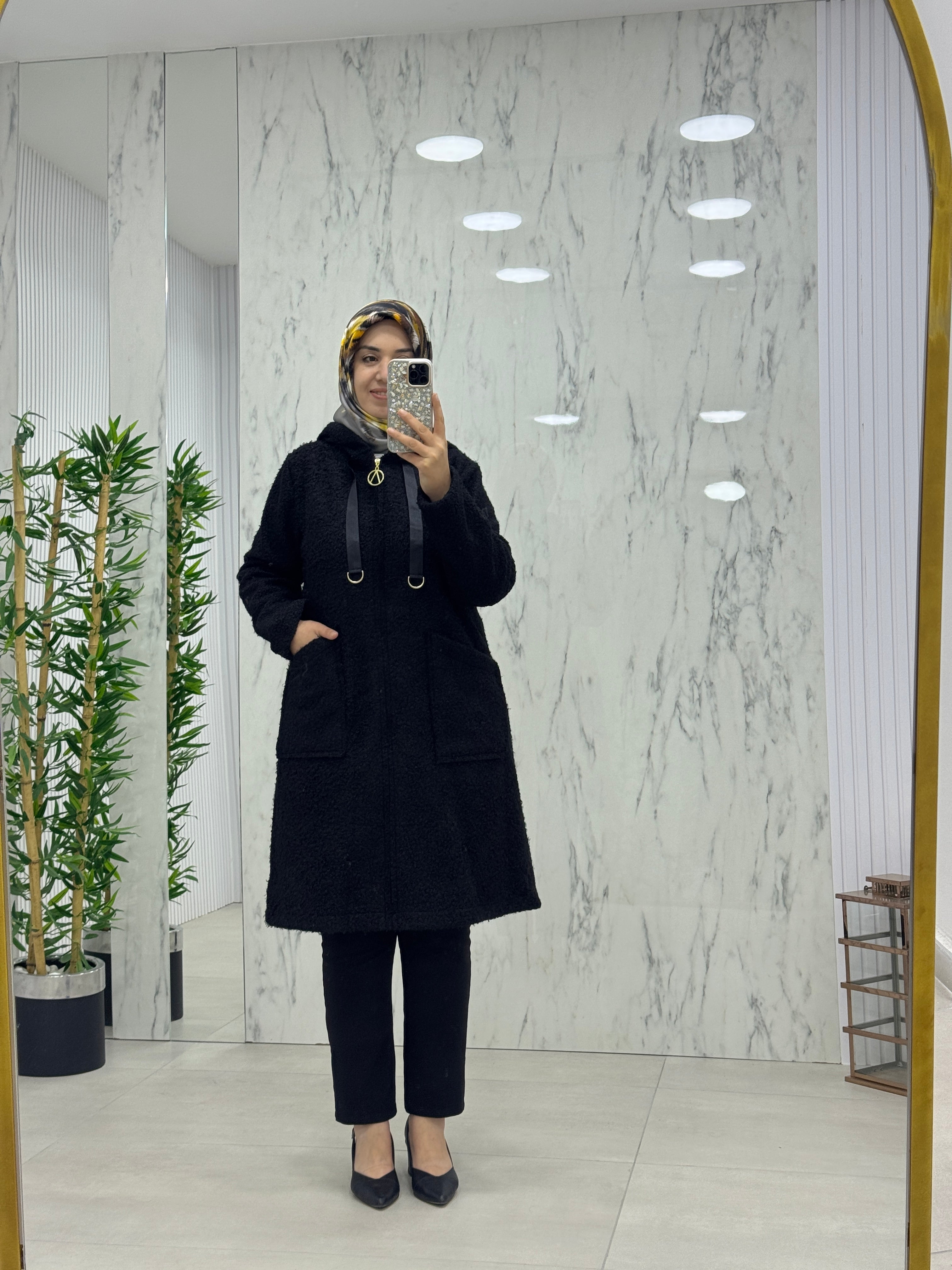 AYŞE AKAY KUZU KABAN