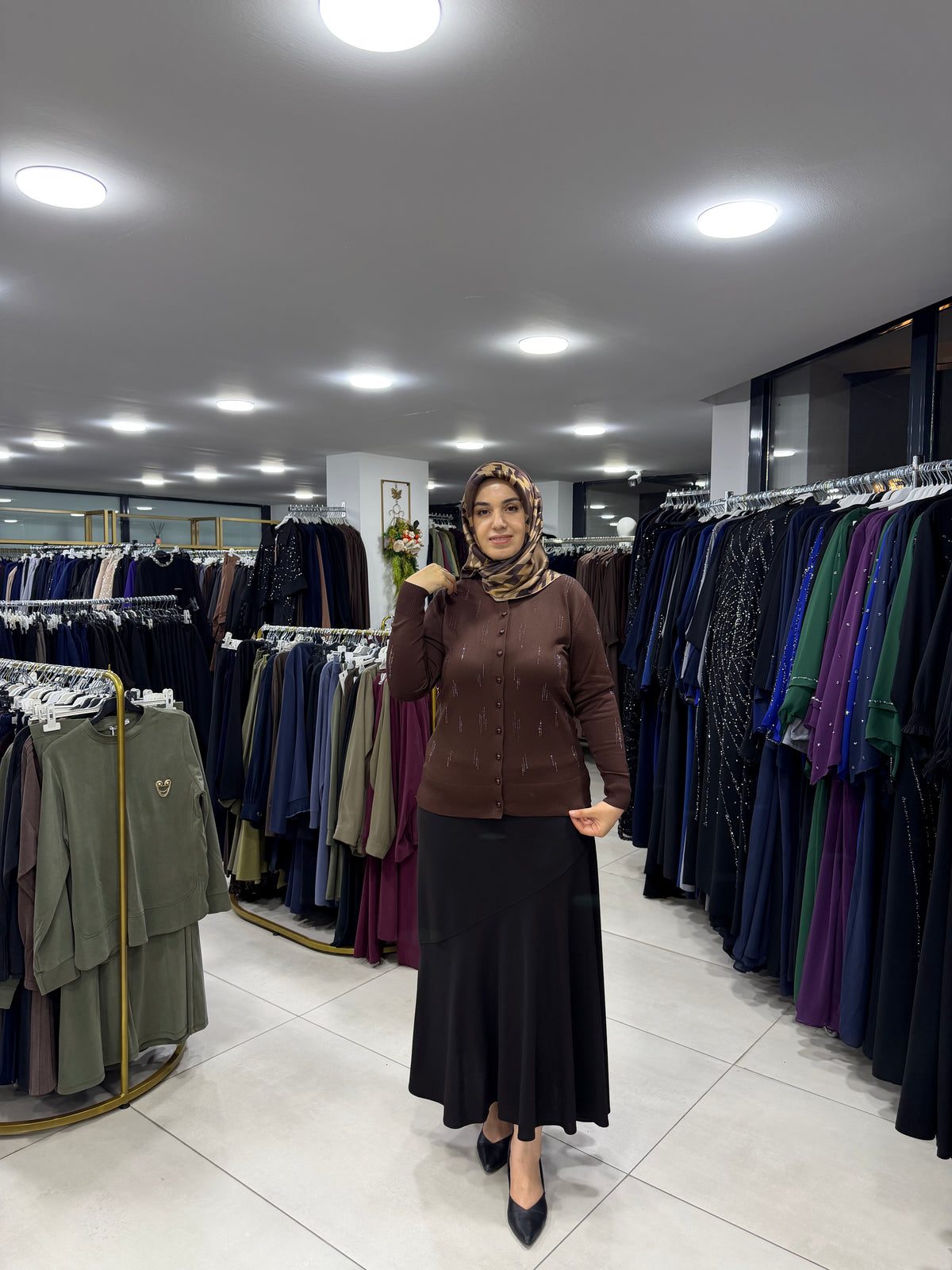GAYE TAŞLI TRİKO HIRKA (1322)