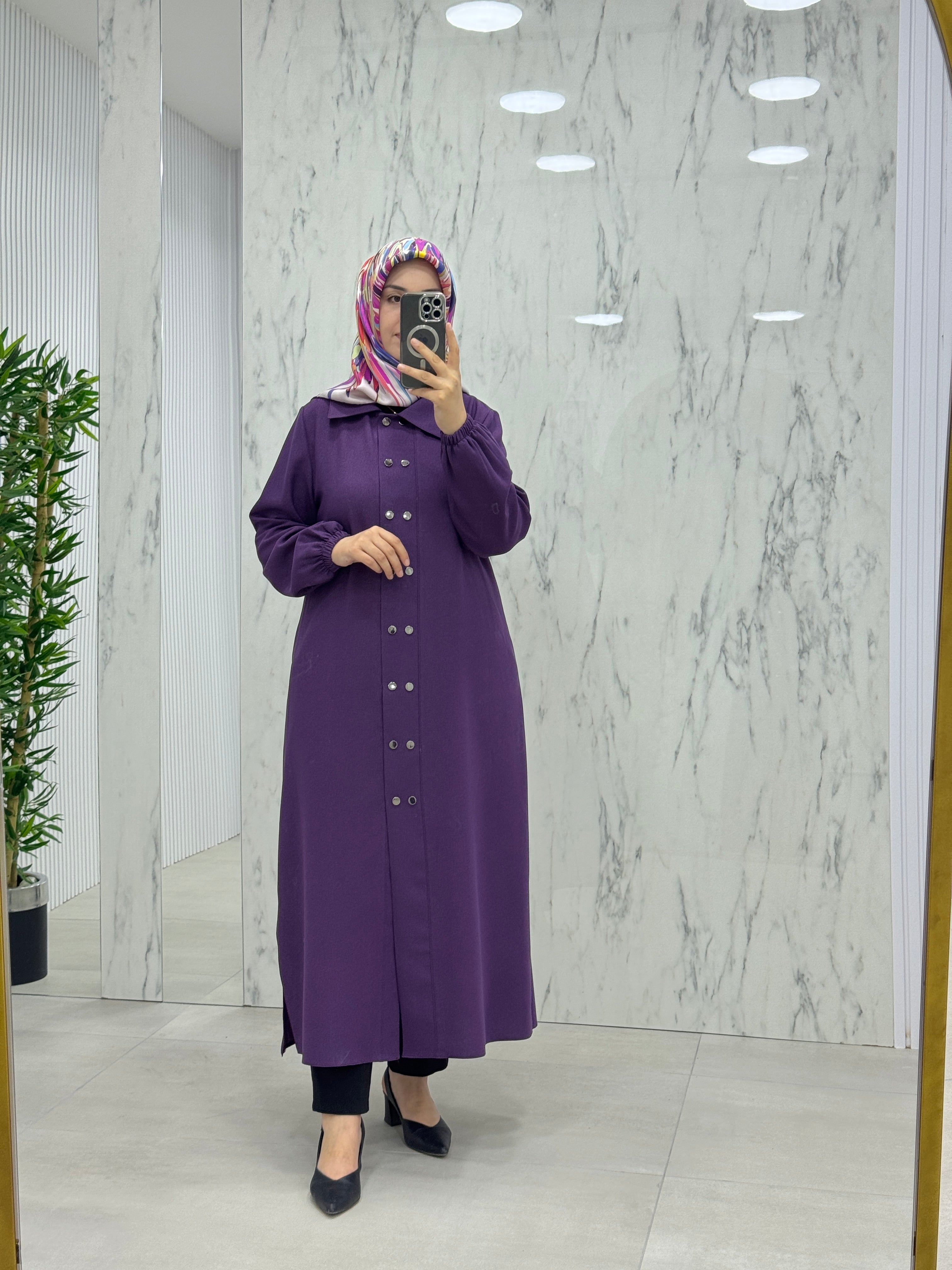 QETEN SİMLİ ÇİFT DÜĞME DETAY GİYÇIK (4918)