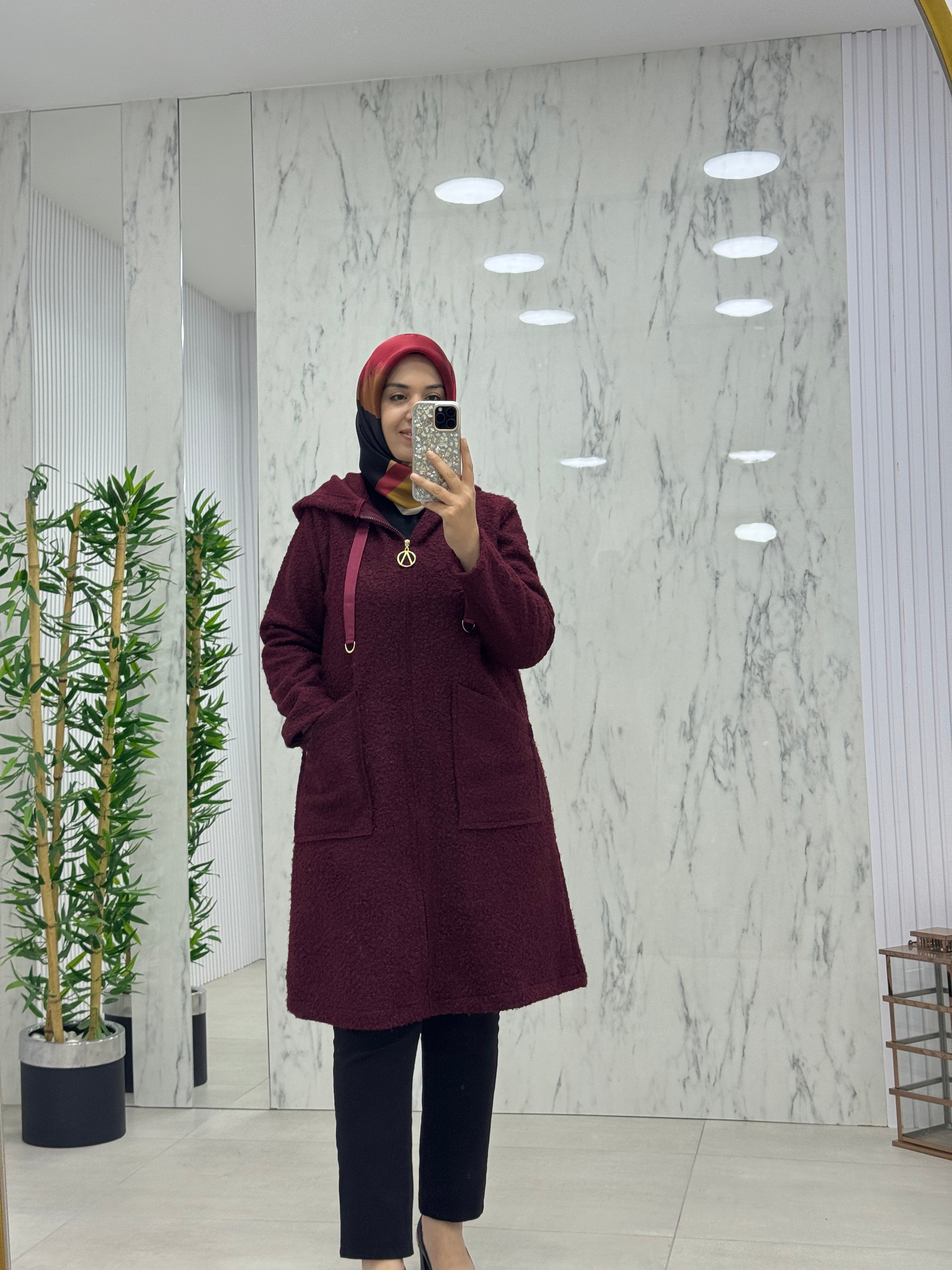 AYŞE AKAY KUZU KABAN