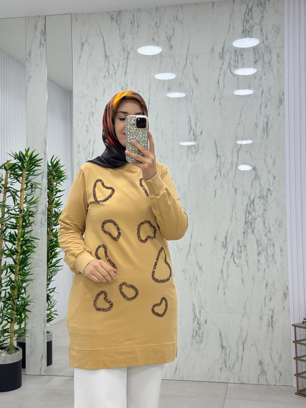 AYŞE AKAY PULLU NAKIŞLI TUNİK