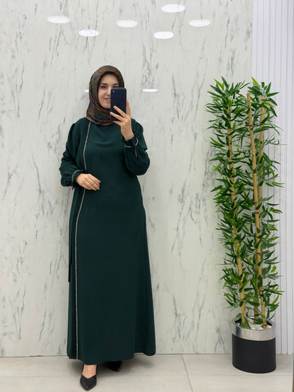 ALESYA YANDAN TAŞ DETAYLI PİLE GEÇİŞLİ ELBİSE