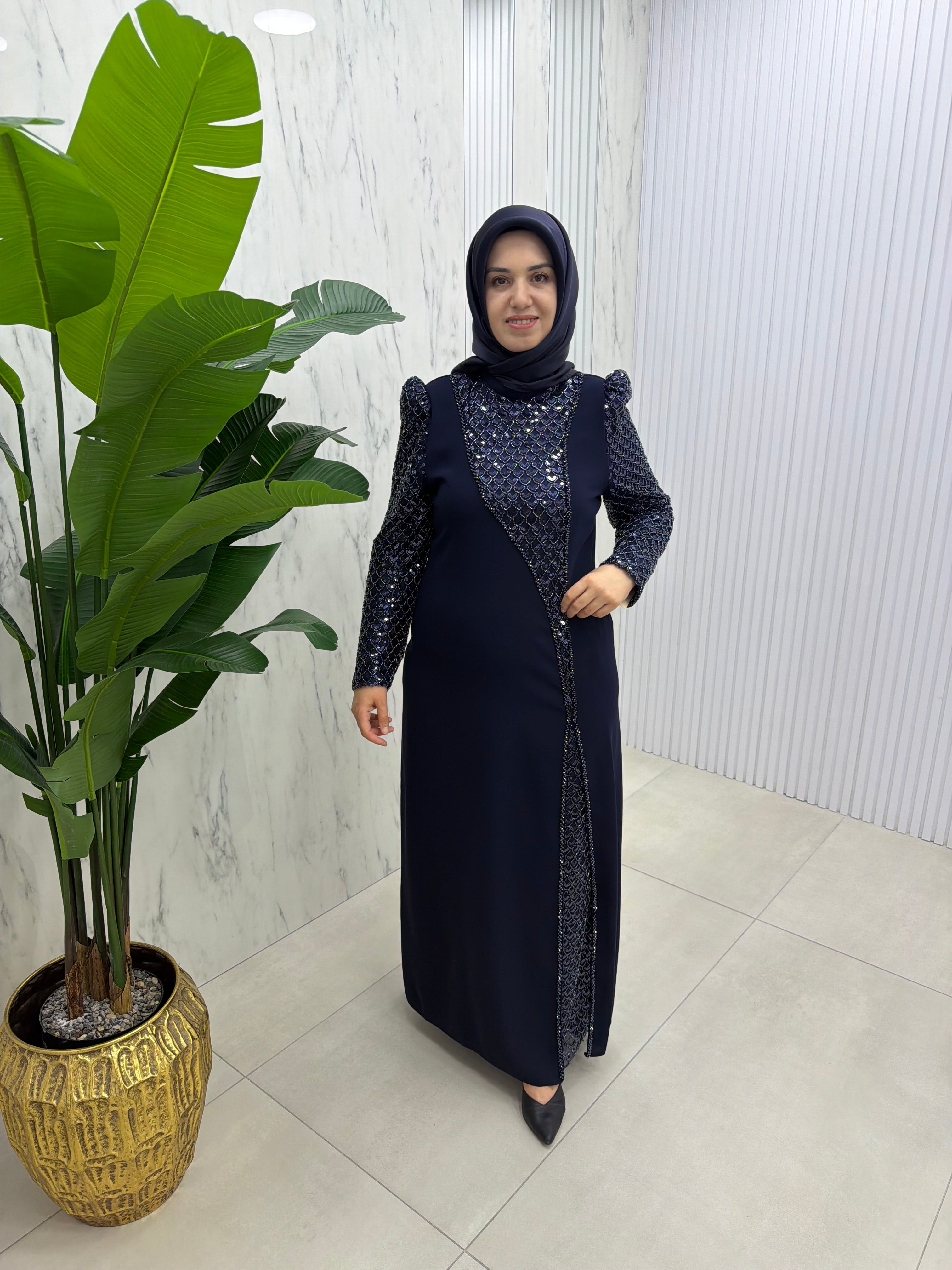 JUKİ MODA KOLLARI PUL DETAYLI ELBİSE