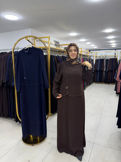 ARİZCE BROŞ DETAYLI ZARİF ELBİSE(3029)