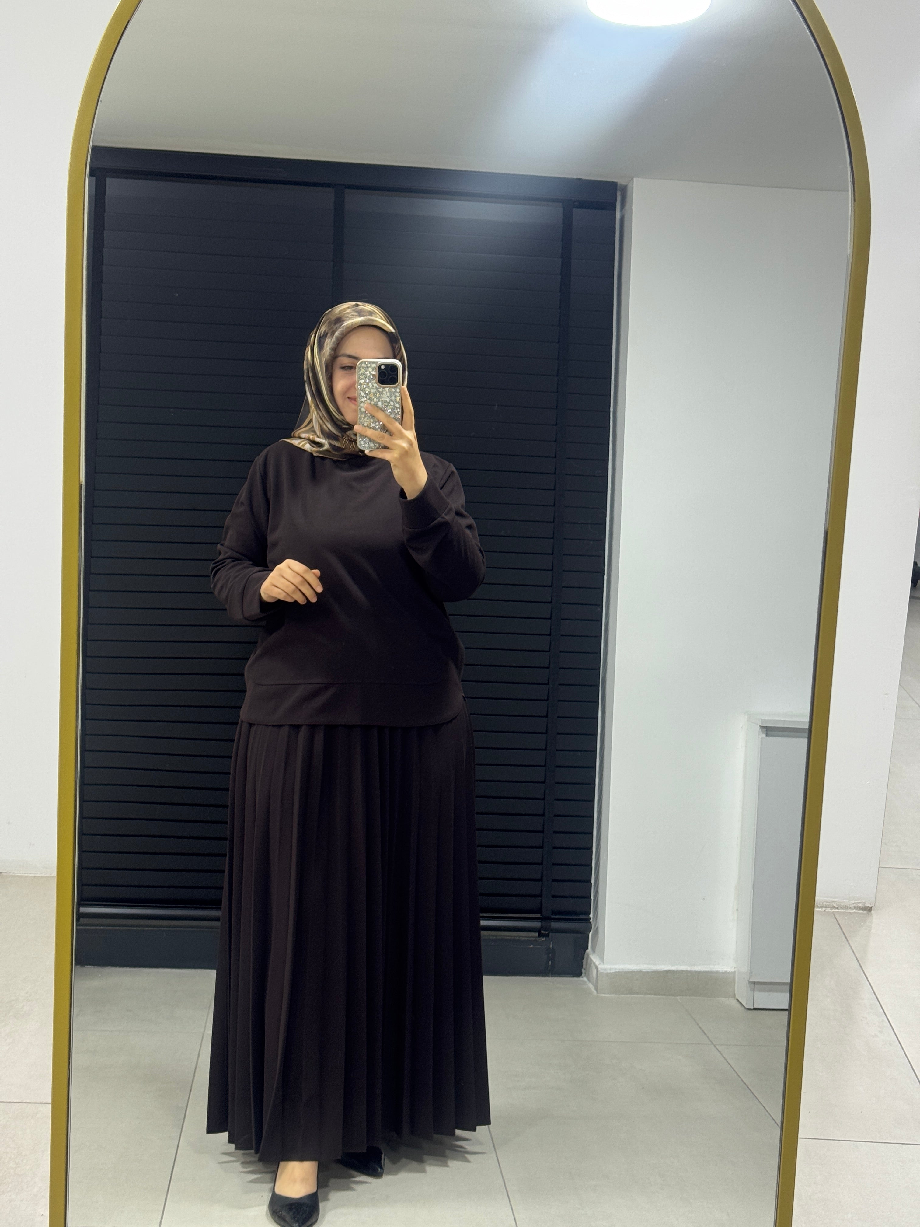 KÜBRA PİLELİ ETEK