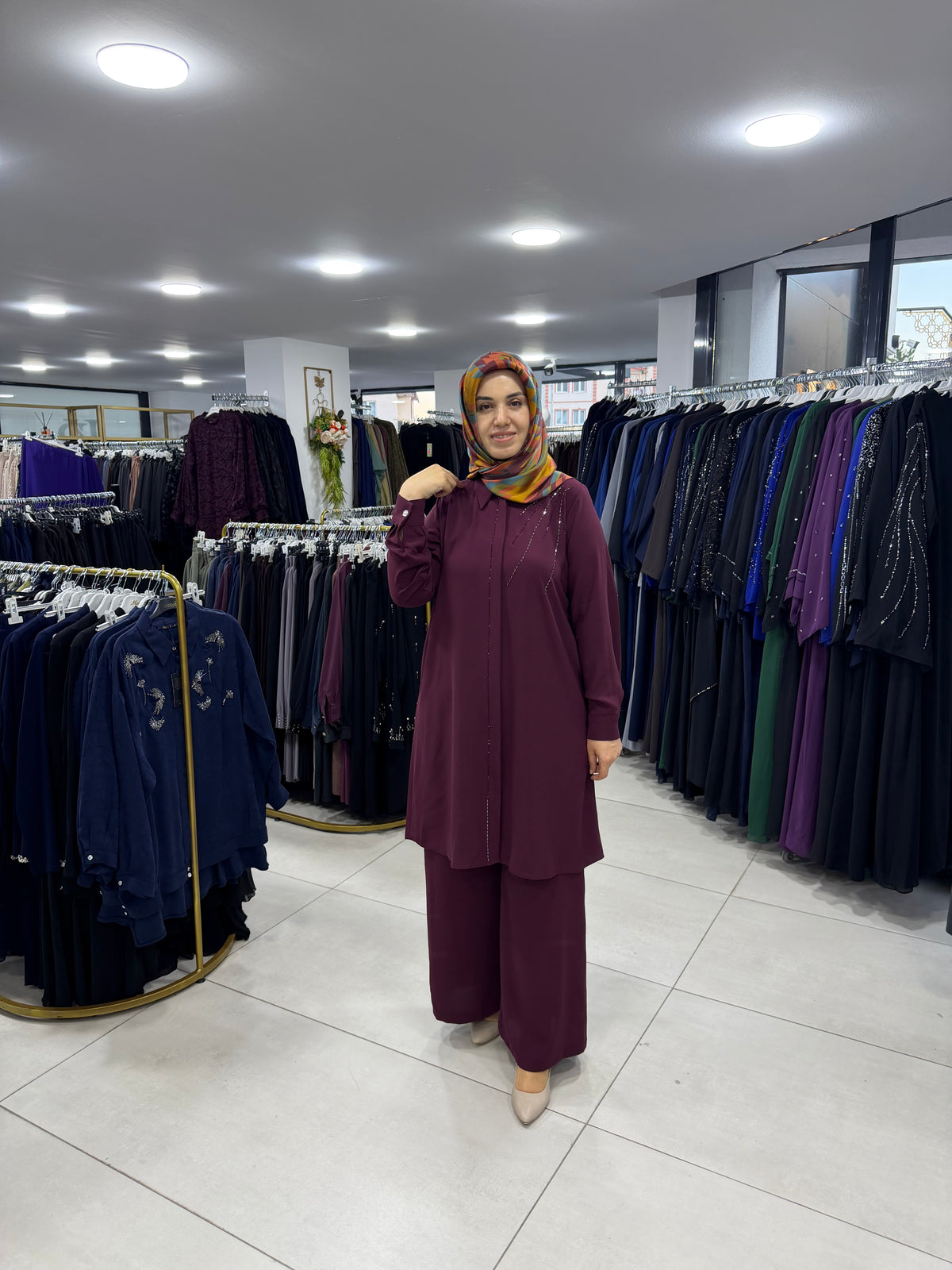 TRİPEN TAŞ DETAYLI PANTOLONLU TAKIM