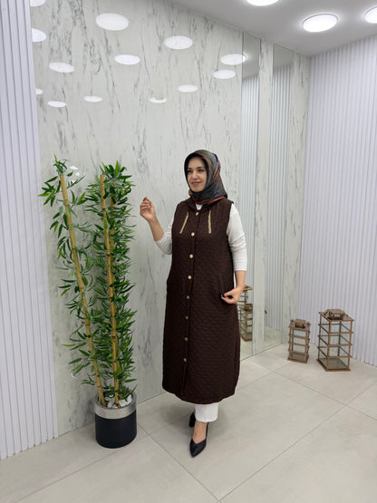 AYŞE AKAY MODA KAPİTONE YELEK